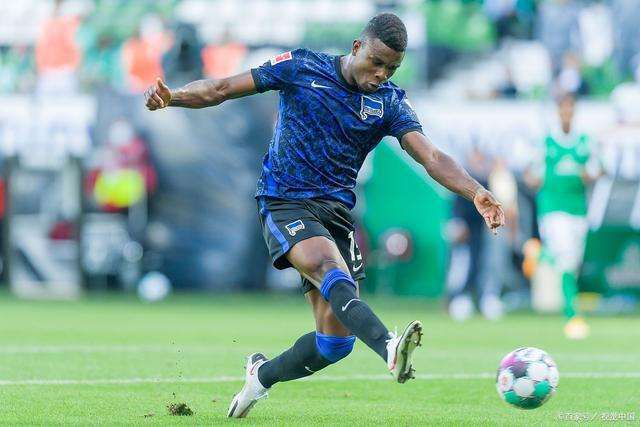 九游体育APP-法兰克福机场夏季飞机亮点