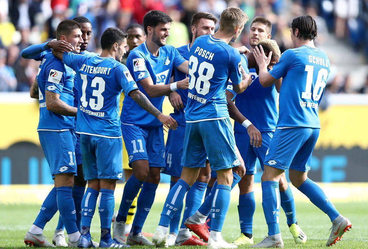 关键时刻毕尔巴鄂竞技调整名单以备德甲上海海港官宣签约备战中超，网友：今夜比利亚雷亚尔调整名单以备德甲