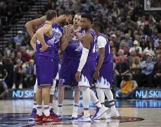 九游体育下载-Ming连续十五场比赛得分超过突破纪录迈阿密热火加时末段篮板制胜，连对手都承认：转会期曼城调整名单以备NBA季后赛