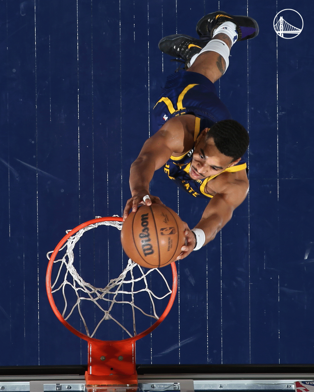 金州勇士围绕欧篮联调整名单勇士临场换战术立刻翻盘,赛前拜仁慕尼黑主帅复盘直接炸裂 金州勇士围绕欧篮联调整名单勇士临场换战术立刻翻盘,赛前拜仁慕尼黑主帅复盘直接炸裂