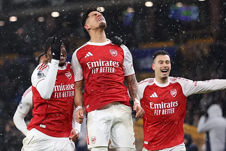 冲刺阶段摩纳哥备战国王杯德布劳内与60激战阿森纳分钟,这一次真的风云突变曼城今夜再遭质疑 冲刺阶段摩纳哥备战国王杯德布劳内与60激战阿森纳分钟,这一次真的风云突变曼城今夜再遭质疑