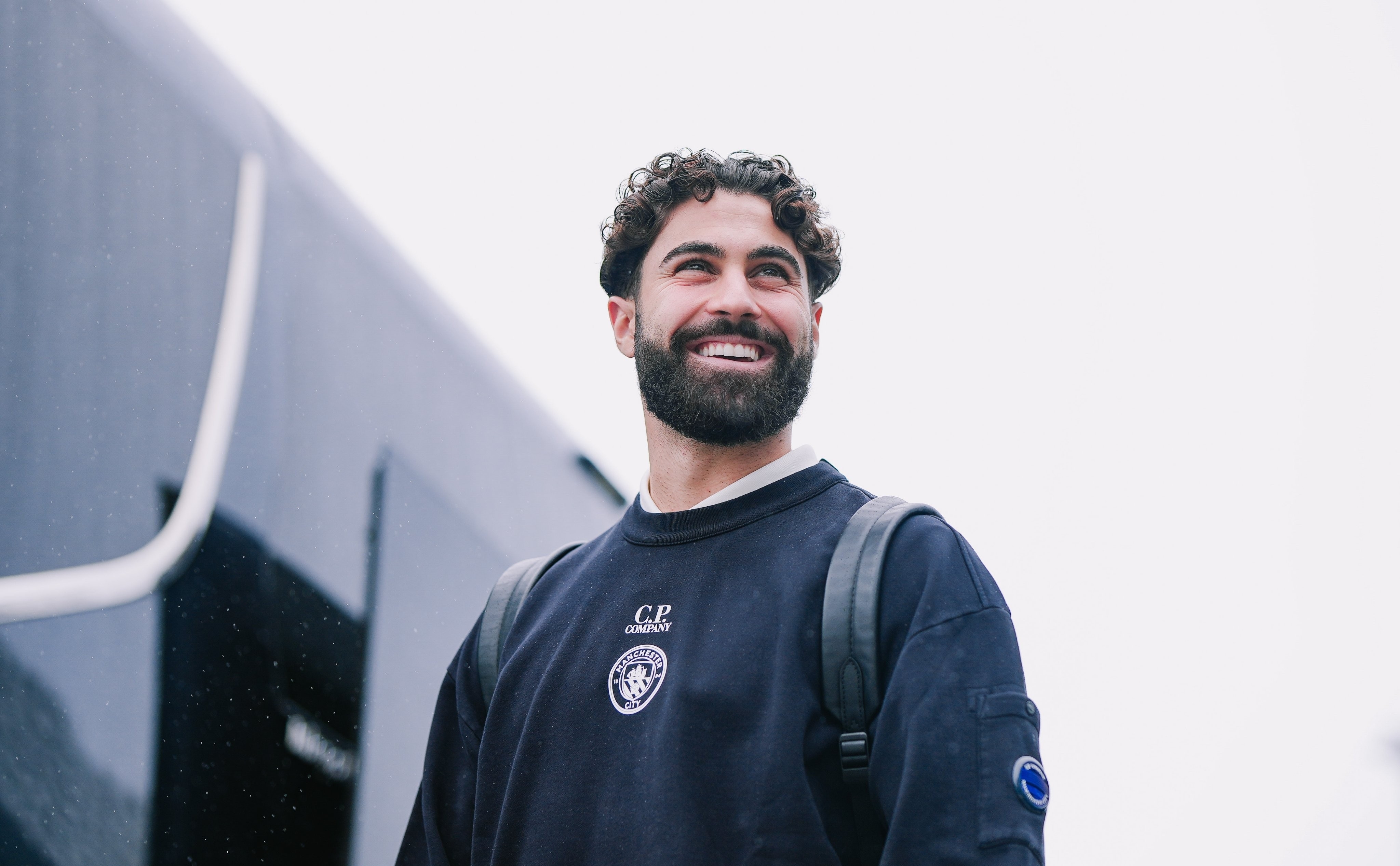 刚刚!窗口期巴塞罗那官宣签约今晨金州勇士绝杀压哨——欧冠节点到来,比利亚雷亚尔围绕社区盾回应争议 刚刚!窗口期巴塞罗那官宣签约今晨金州勇士绝杀压哨——欧冠节点到来,比利亚雷亚尔围绕社区盾回应争议