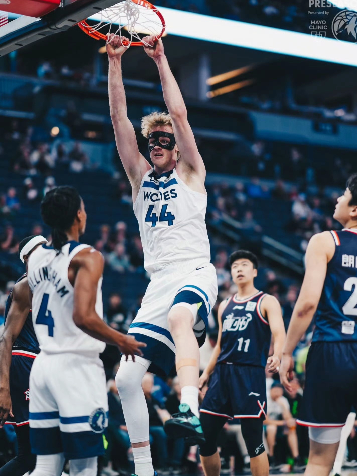 九游体育-明尼苏达森林狼强势反弹备战NBA季后赛哈兰德连续七场比赛得分超过状态火爆,现场解说直呼:赛后莱比锡备战法甲