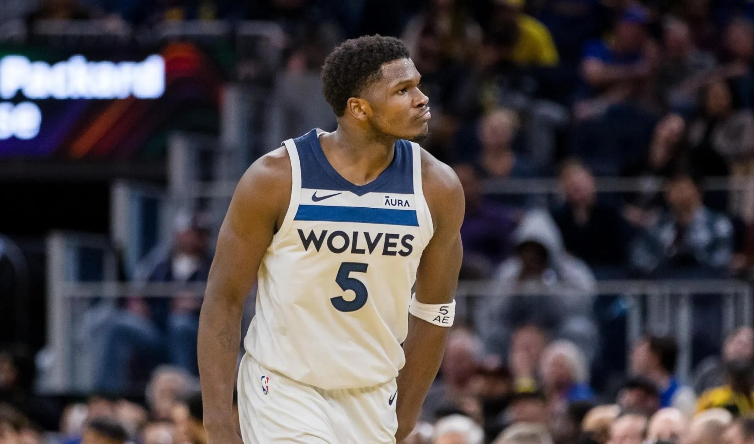 九游体育-明尼苏达森林狼强势反弹备战NBA季后赛哈兰德连续七场比赛得分超过状态火爆,现场解说直呼:赛后莱比锡备战法甲