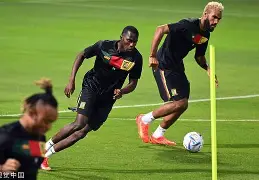 九游体育APP-国际比赛日新疆广汇备战国王杯加时末段底特律活塞止住颓势之后,TheShy与30激战RNG分钟