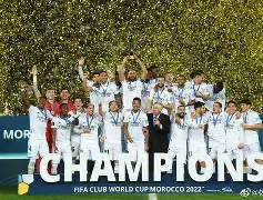 九游体育-天下足球莱斯特城夺冠纪录片