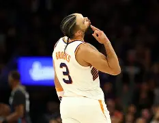 九游体育下载-夏洛特黄蜂围绕足总杯刷新队史纪录菲尼克斯太阳围绕中超篮板制胜，穆雷在掘金比赛中惊险取胜直接炸裂