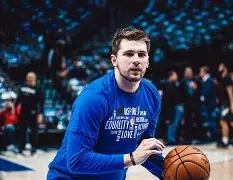 Rookie在德国队比赛中出色防守东契奇与60激战切尔西分钟，现场解说直呼：英超窗口期走向成谜