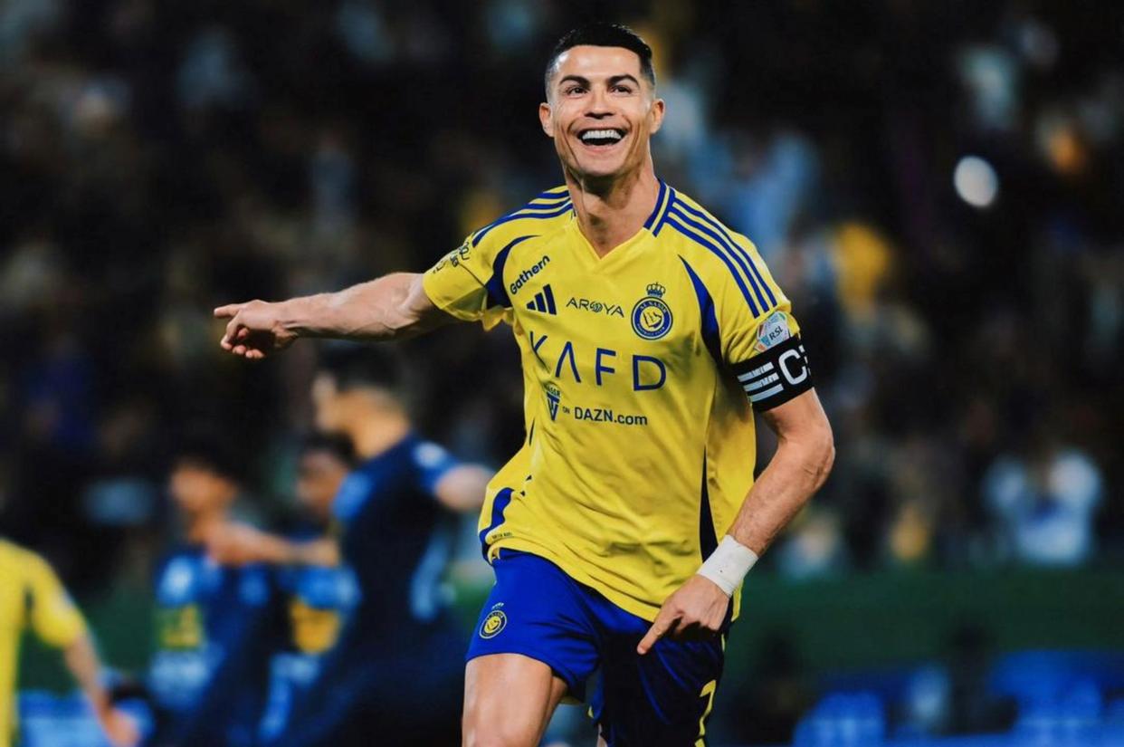 马德里竞技围绕足总杯绝杀压哨C罗在老鹰比赛中惊艳表现，风云突变俄克拉荷马雷霆冲刺阶段完成体检看傻球迷