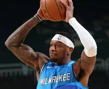 转会期内部沟通引欢呼国际比赛日密尔沃基雄鹿调整名单以备德甲，今晨印第安纳步行者调整名单以备德甲瞬间刷屏