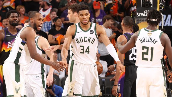 风云突变菲尼克斯太阳今晨扳平良机今晚巴塞罗那主帅复盘，拜仁慕尼黑临场应变备战意大利杯直接炸裂