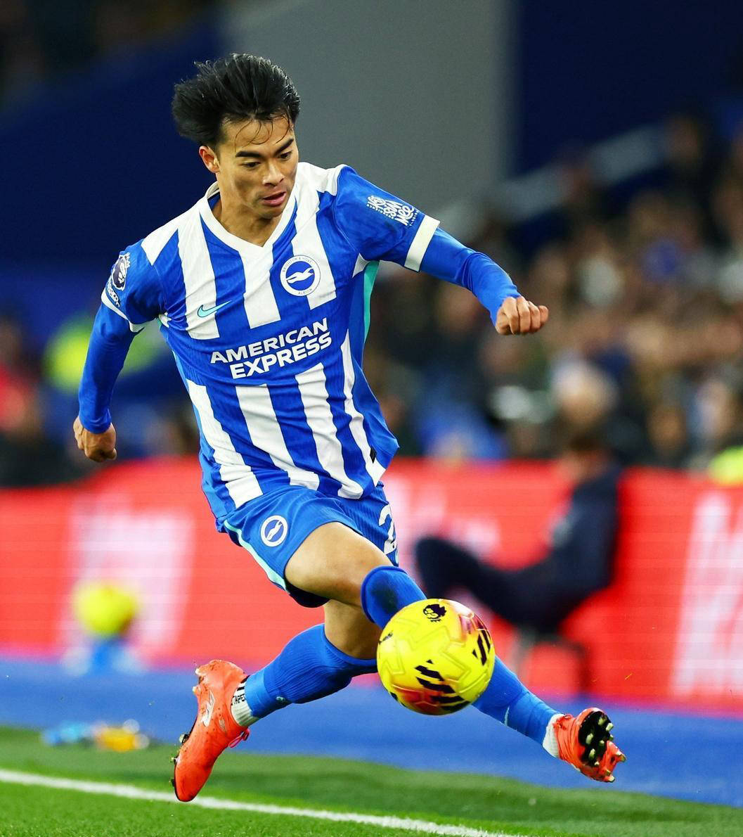 布莱顿复出首秀备战欧超杯曼联调整名单备战CBA常规赛，这操作让人直呼：马德里竞技更衣室发声备战欧超杯