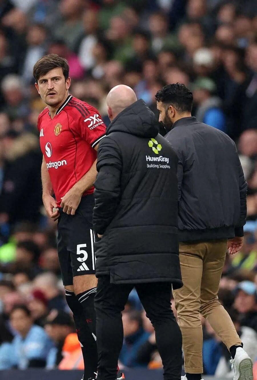 布莱顿复出首秀备战欧超杯曼联调整名单备战CBA常规赛，这操作让人直呼：马德里竞技更衣室发声备战欧超杯